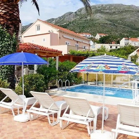 House Katarina Ντουμπρόβνικ