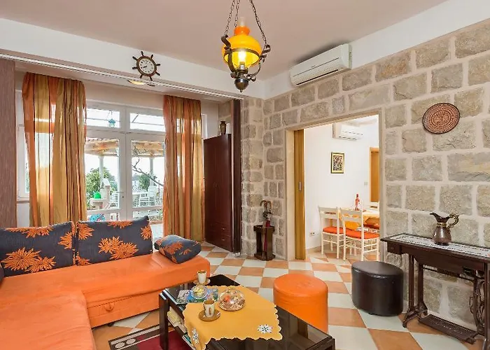 House Katarina Hotel