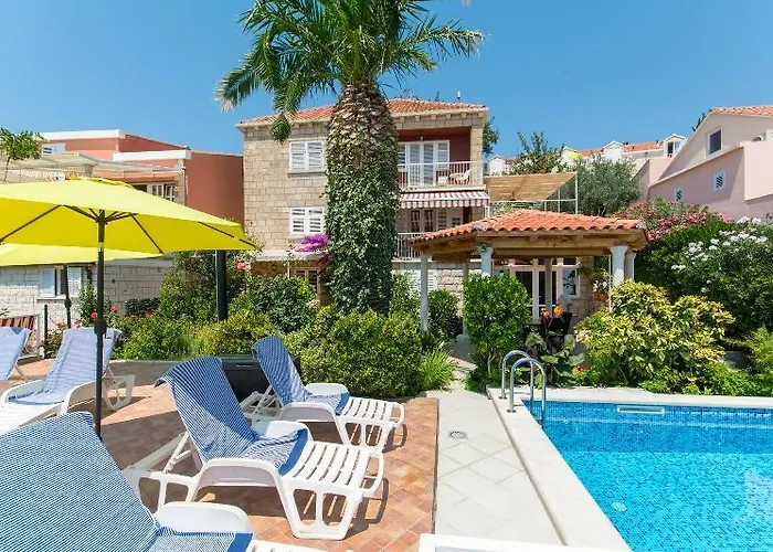 Hotel House Katarina 3*